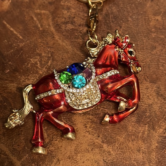 NWT Boutique 🐴 Giddy-Up Red Horse Keychain - Picture 8 of 8